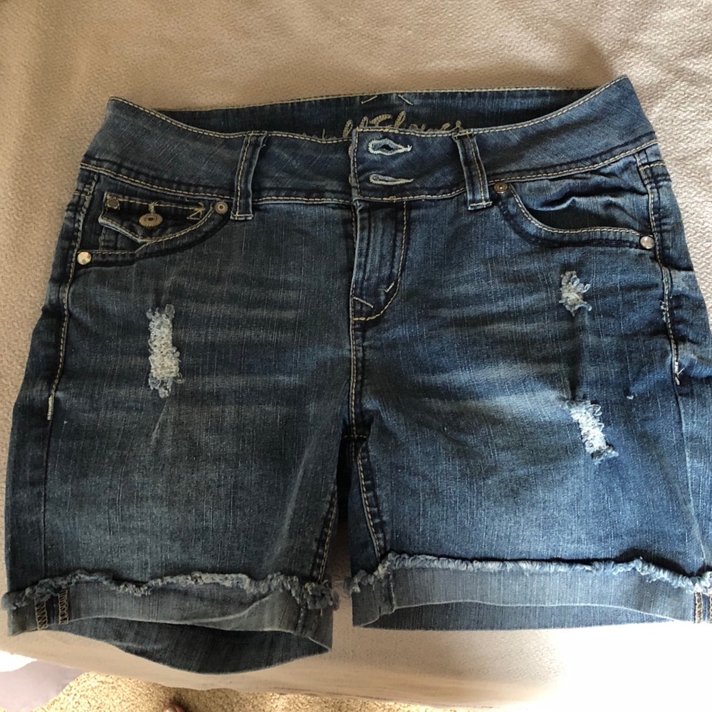 Boyfriend Jean shorts🌸